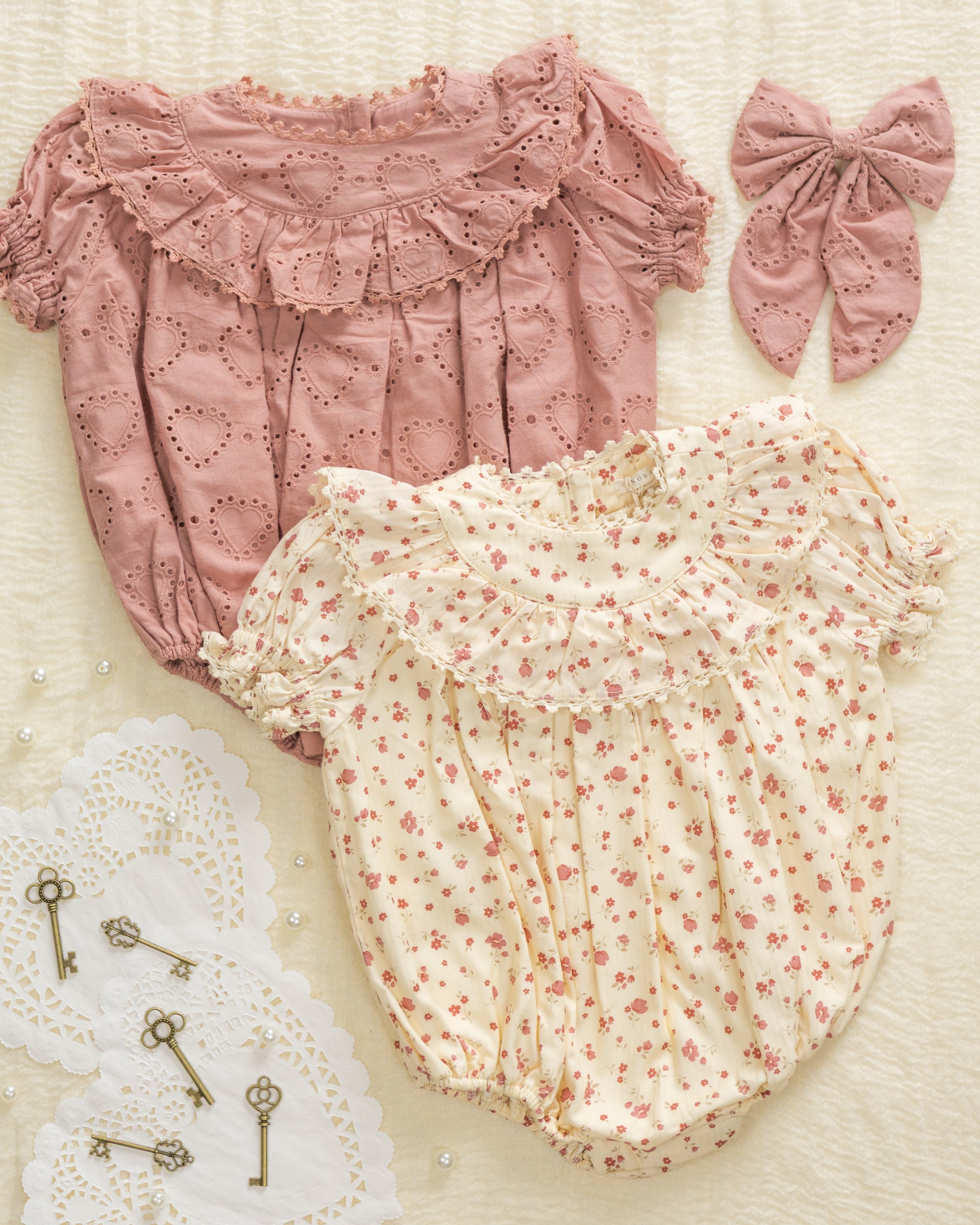 Rylee + Cru ライリーアンドクルー ベビー服 子供服 エヴァロンパース　リップスティック