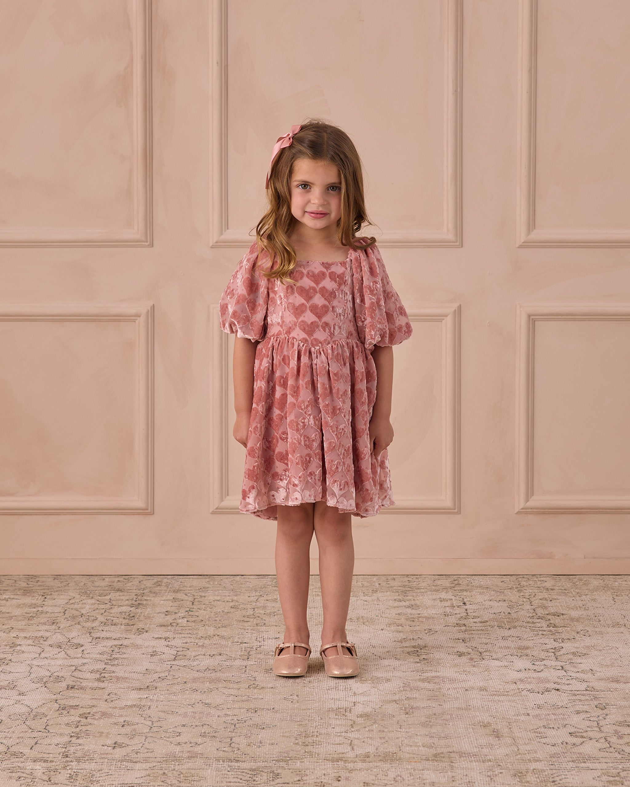 Rylee + Cru ライリーアンドクルー ベビー服 子供服 ニーナドレス　リップスティックハーツ