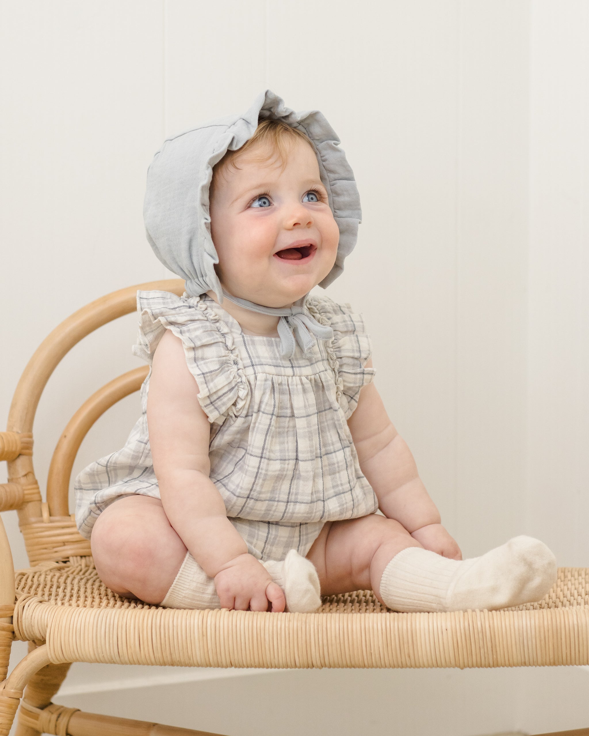 Rylee + Cru ライリーアンドクルー ベビー服 子供服 ウーブンラッフルボンネット　スカイ