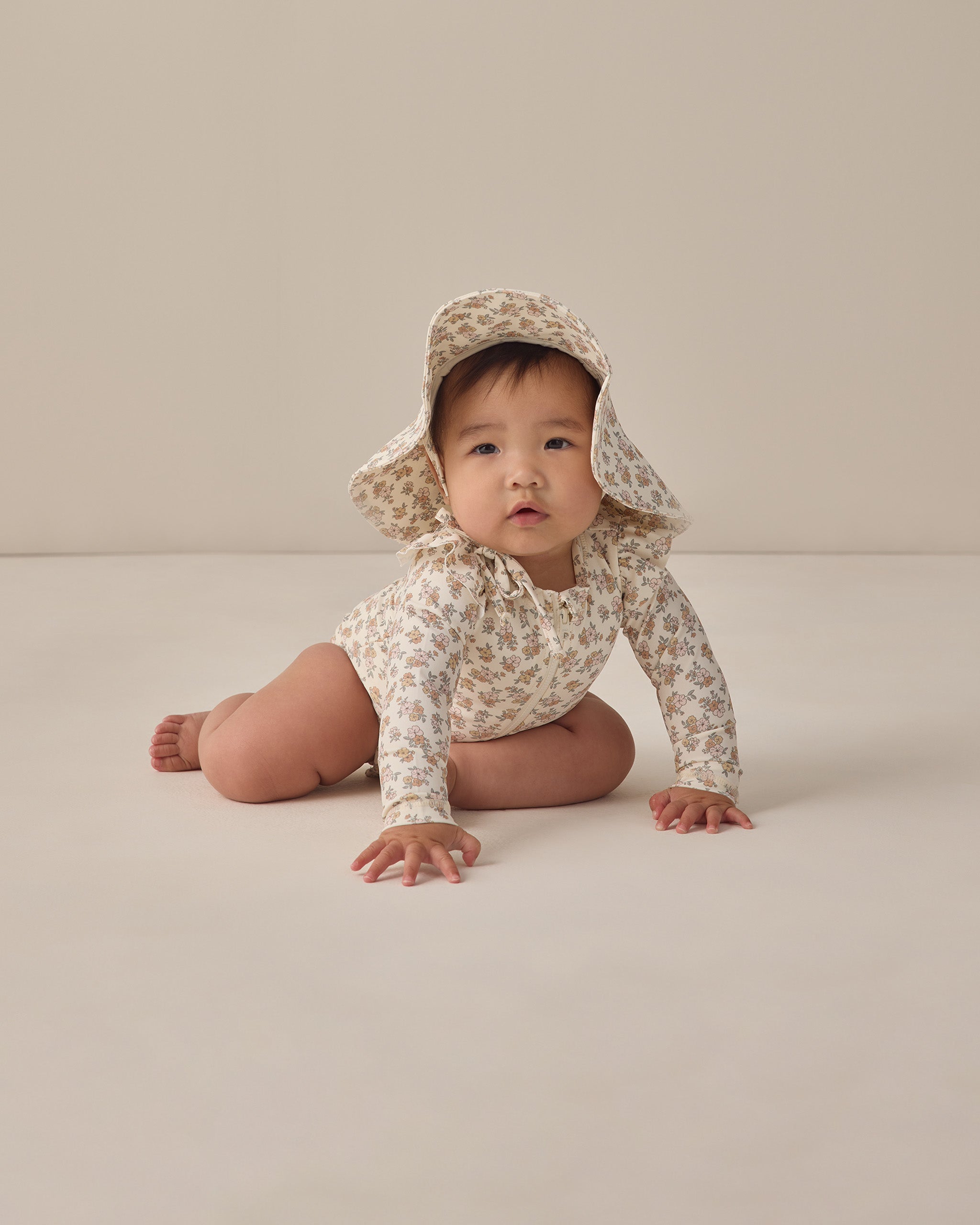 Rylee + Cru ライリーアンドクルー ベビー服 子供服 バイロン ラッシュガード ワンピース　ワイルドフラワー