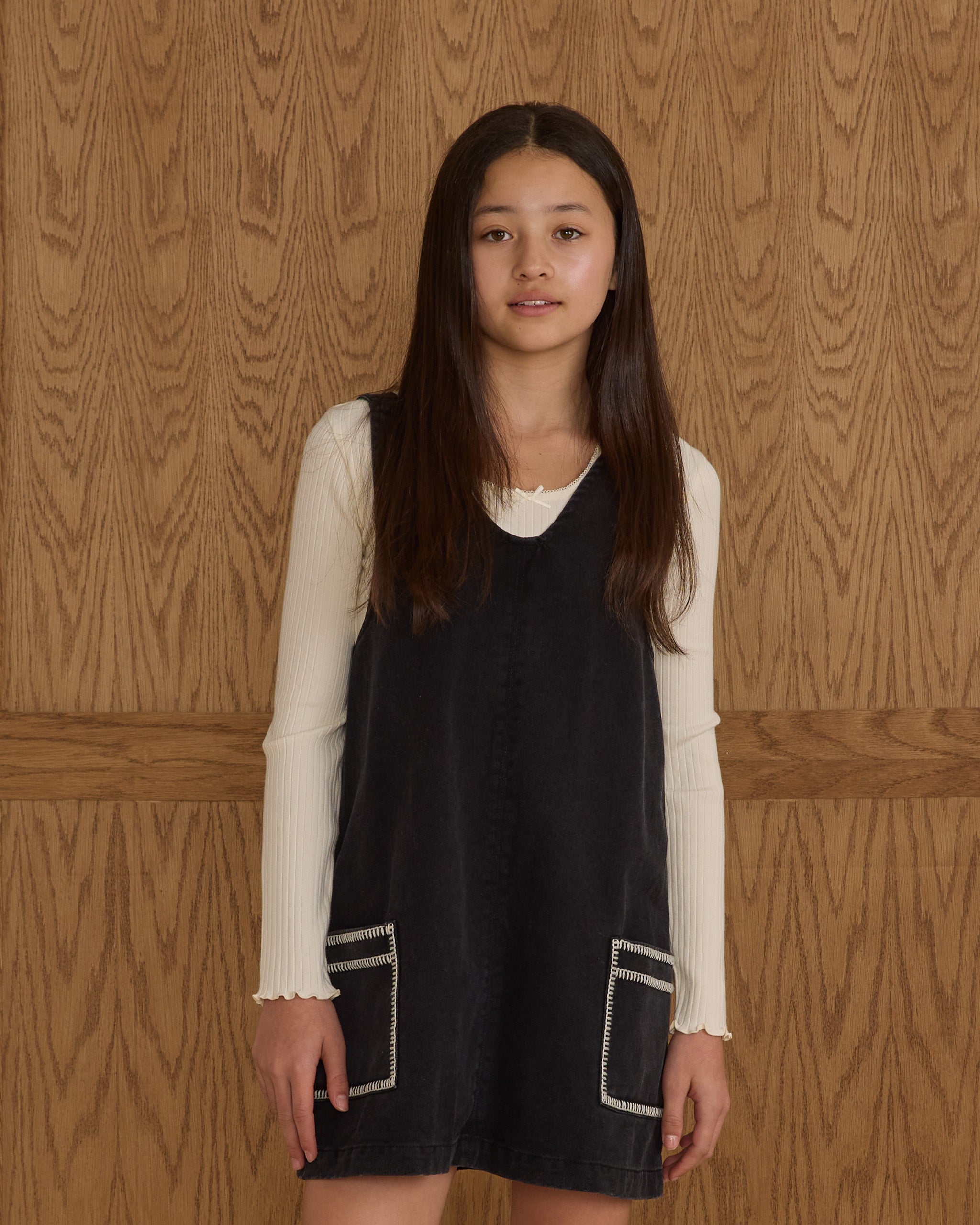 Rylee + Cru ライリーアンドクルー ベビー服 子供服  Vネックオーバーオールドレス　ウォッシュドブラック